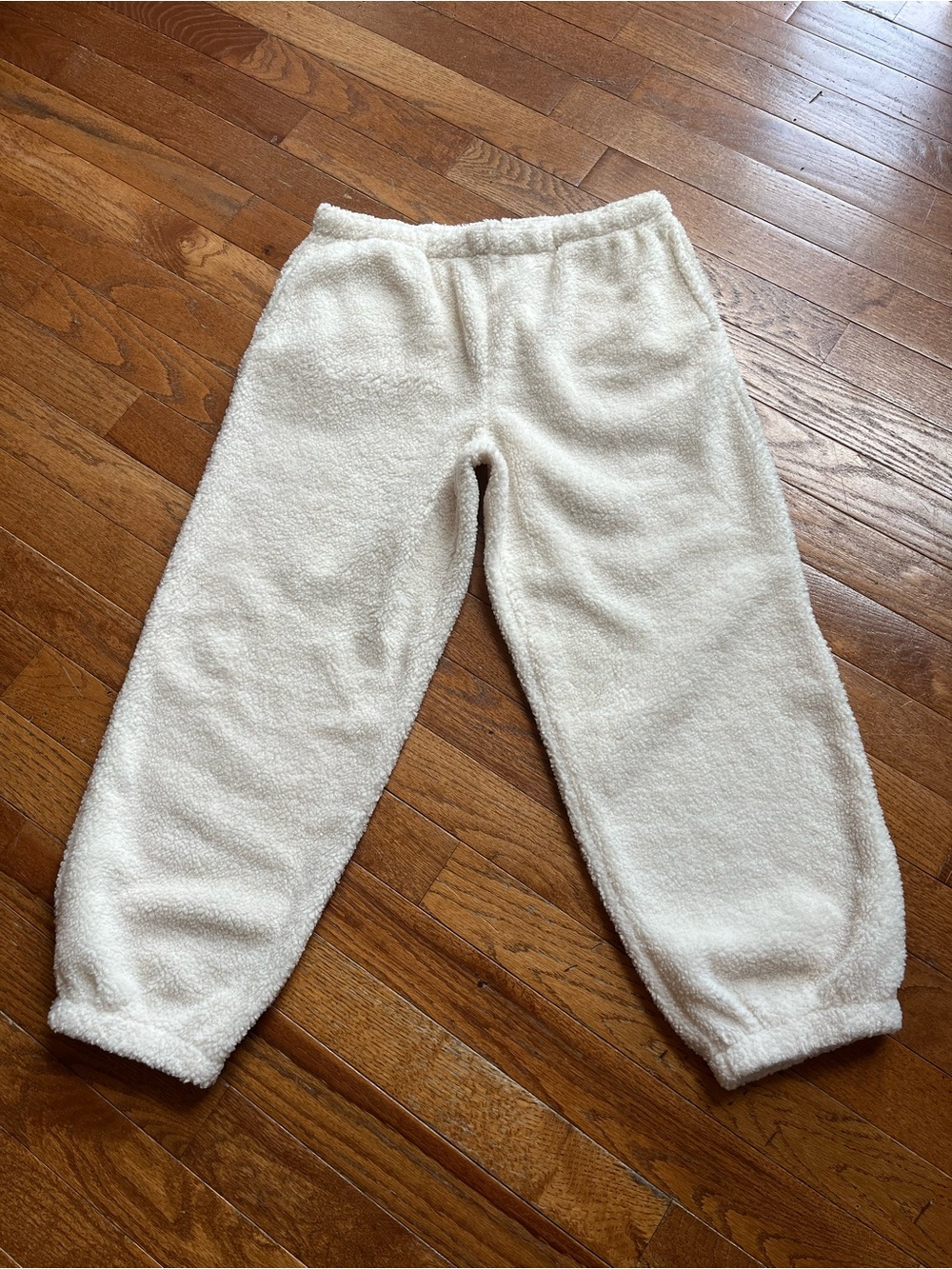 NWT American Eagle Cozy Cream Sherpa Bottoms, Size Large
